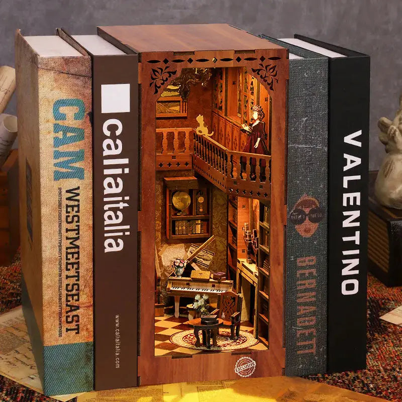 Miniature fairy tale magic shop diorama in Gelin House kit from Australia